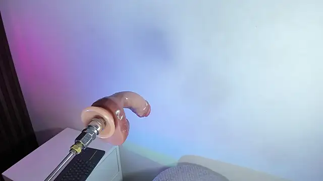 Snapshot of baby_naughty1_ chatting on September 13, 3:23 pm baby naughty1 online show from September 13, 3:23 pm