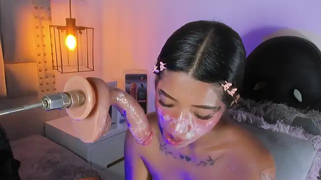 Snapshot of baby_naughty1_ chatting on March 11, 6:19 pm baby naughty1 online show from March 11, 6:19 pm