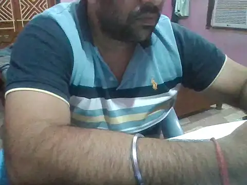 boyplay1000 online show from December 3, 11:20 am