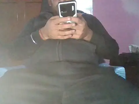 boyplay1000 online show from December 15, 4:35 pm