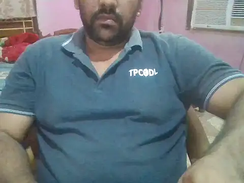 boyplay1000 online show from November 6, 6:50 am