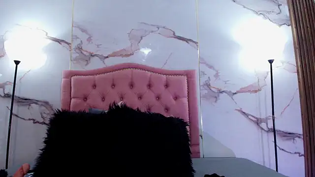 La indiia online show from December 19, 12:18 pm