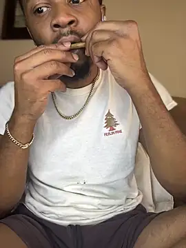 Snapshot of MobyDxck chatting on March 2, 9:41 pm MobyDxck online show from March 2, 9:41 pm