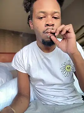 Snapshot of MobyDxck chatting on January 3, 2:08 pm MobyDxck online show from January 3, 2:08 pm