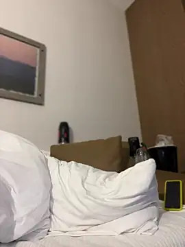 Snapshot of MobyDxck chatting on January 10, 7:57 am MobyDxck online show from January 10, 7:57 am