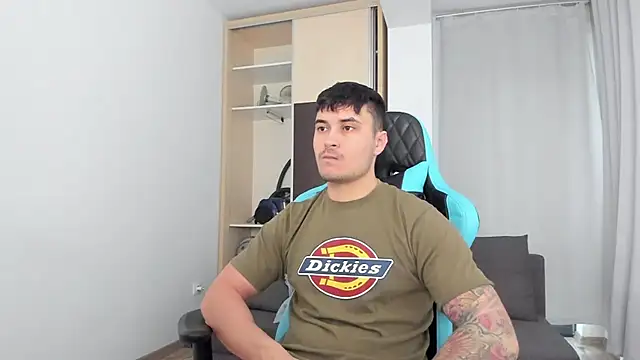 MatMalonne online show from December 20, 9:23 am