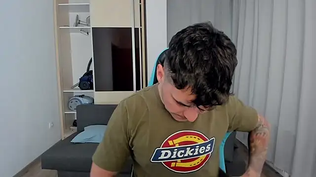 MatMalonne online show from February 8, 1:20 pm