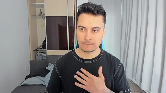 MatMalonne online show from April 14, 7:35 am