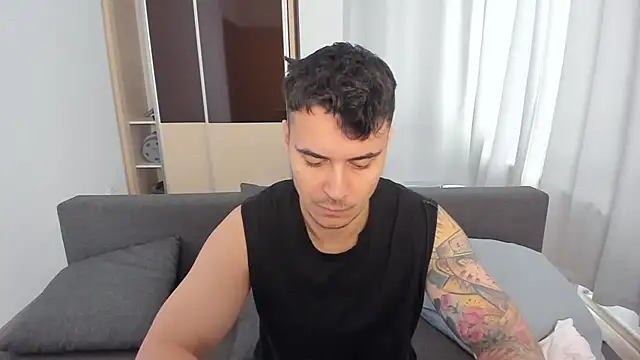 MatMalonne online show from October 31, 8:22 am