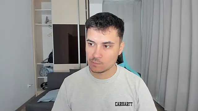 MatMalonne online show from April 18, 5:32 am