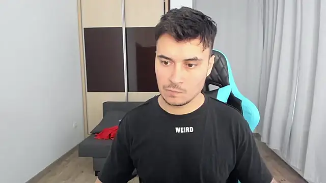 MatMalonne online show from December 14, 1:17 pm