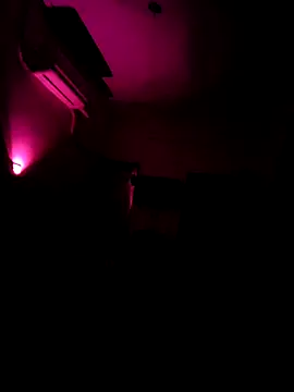 Shubuu  x online show from March 13, 9:31 pm