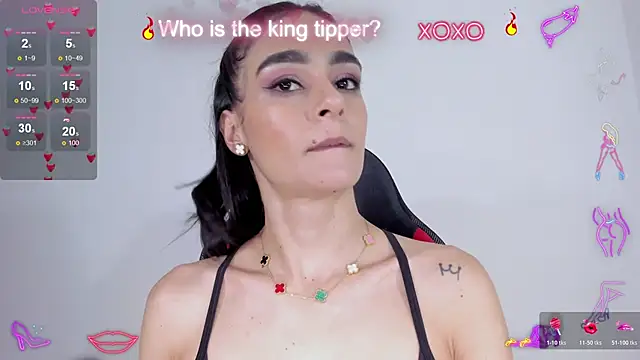 serafelle online show from December 17, 10:15 pm