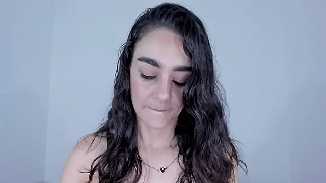 Snapshot of serafelle chatting on June 13, 7:01 pm serafelle online show from June 13, 7:01 pm