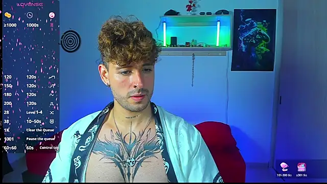 Snapshot of Ares_blue chatting on May 26, 12:14 pm Ares blue online show from May 26, 12:14 pm