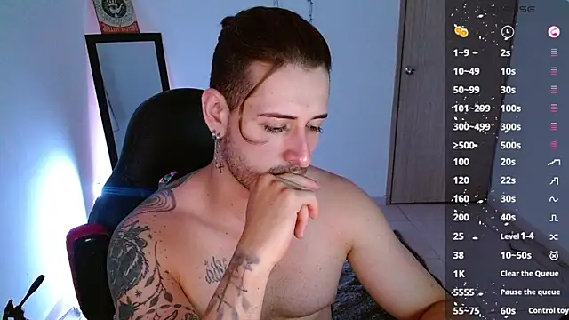 Snapshot of Ares_blue chatting on January 23, 11:15 am Ares blue online show from January 23, 11:15 am