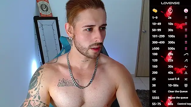 Snapshot of Ares_blue chatting on February 19, 2:22 pm Ares blue online show from February 19, 2:22 pm