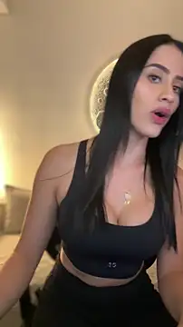 Snapshot of SarahhSmitth1 chatting on February 25, 9:58 pm SarahhSmitth1 online show from February 25, 9:58 pm