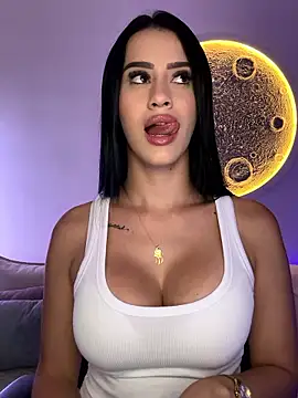 SarahhSmitth1 online show from January 15, 12:36 am