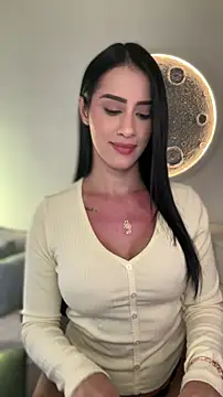 SarahhSmitth1 online show from March 24, 9:04 pm