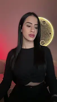 Snapshot of SarahhSmitth1 chatting on February 23, 9:48 pm SarahhSmitth1 online show from February 23, 9:48 pm