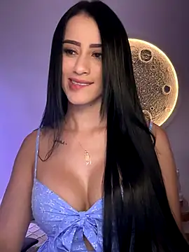 SarahhSmitth1 online show from December 15, 9:09 pm