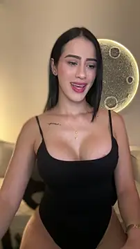 Snapshot of SarahhSmitth1 chatting on February 27, 11:59 pm SarahhSmitth1 online show from February 27, 11:59 pm