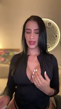 SarahhSmitth1 online show from April 22, 11:33 pm