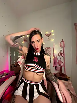 averietheangel online show from January 11, 7:32 pm