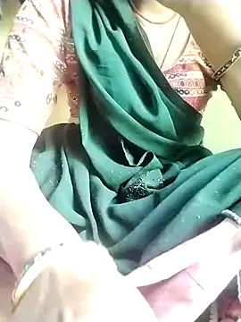 Snapshot of Cutkajal chatting on March 5, 7:16 am Cutkajal online show from March 5, 7:16 am