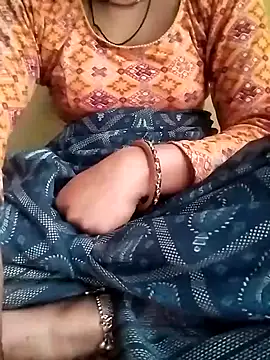 Snapshot of Cutkajal chatting on March 4, 1:45 am Cutkajal online show from March 4, 1:45 am