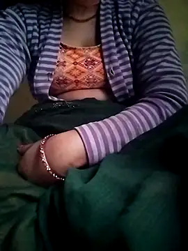 Snapshot of Cutkajal chatting on February 15, 1:31 am Cutkajal online show from February 15, 1:31 am