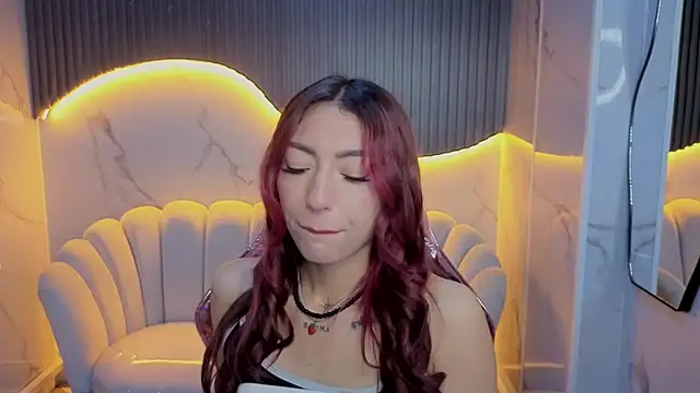 Tomoe b online show from November 28, 4:01 am