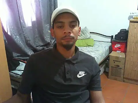 29YOURZ 28  online show from October 10, 1:12 pm