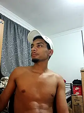 29YOURZ 28  online show from October 22, 9:35 pm