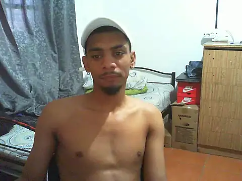 29YOURZ 28  online show from November 6, 10:08 am