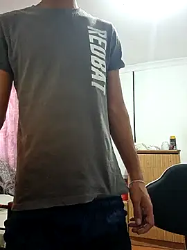 29YOURZ 28  online show from November 26, 1:22 pm