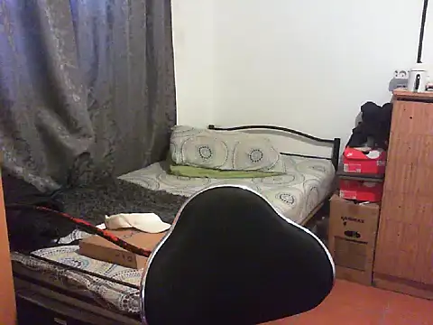 29YOURZ 28  online show from September 12, 6:13 am