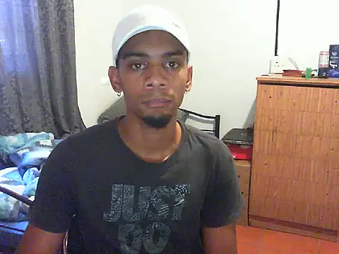 29YOURZ 28  online show from March 17, 10:38 am