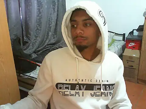 29YOURZ 28  online show from October 6, 8:37 am