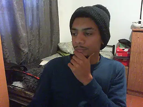 29YOURZ 28  online show from September 14, 6:58 am