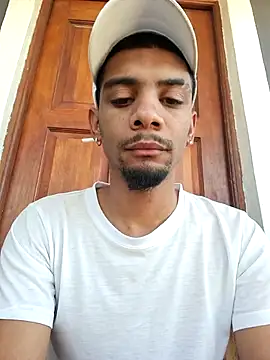 29YOURZ 28  online show from November 13, 9:02 am