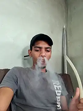 29YOURZ 28  online show from March 5, 12:57 pm