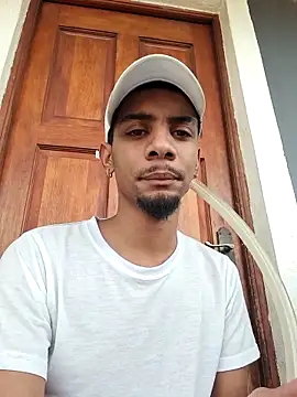 29YOURZ 28  online show from November 27, 11:43 am