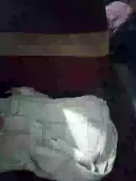 Snapshot of Ralisha_Rani chatting on October 15, 10:51 pm Ralisha Rani online show from October 15, 10:51 pm
