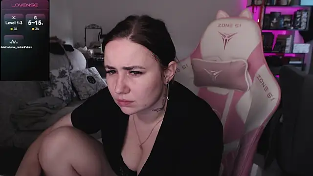 SexyWitch 666 online show from June 3, 7:09 am