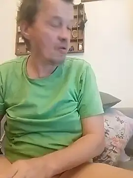 Snapshot of Bigpenis6y chatting on October 18, 7:10 am Bigpenis6y online show from October 18, 7:10 am