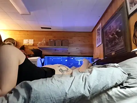 Ryan and Aurora online show from March 5, 11:10 pm