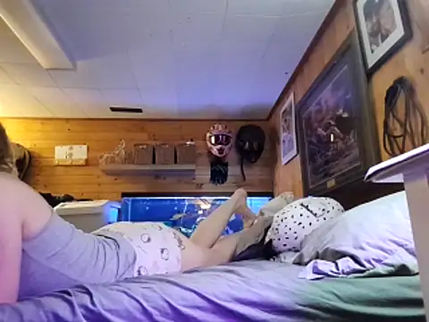 Ryan and Aurora online show from March 31, 10:23 pm