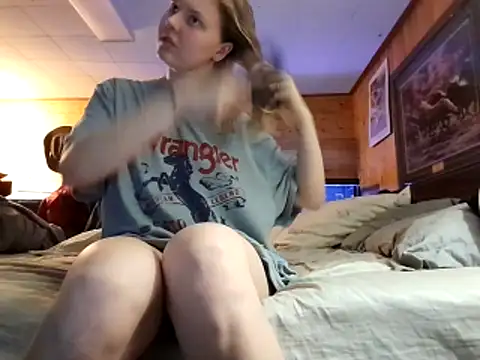 Ryan and Aurora online show from March 11, 9:42 pm